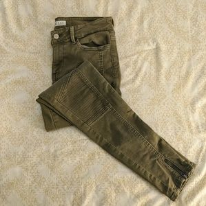 Zara MidRise SkinnyJeans